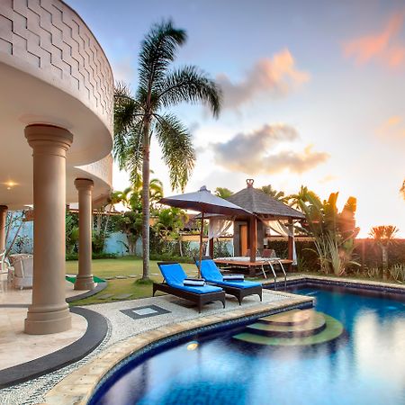 The Beverly Hills Bali A Luxury Villa Jimbaran Dış mekan fotoğraf